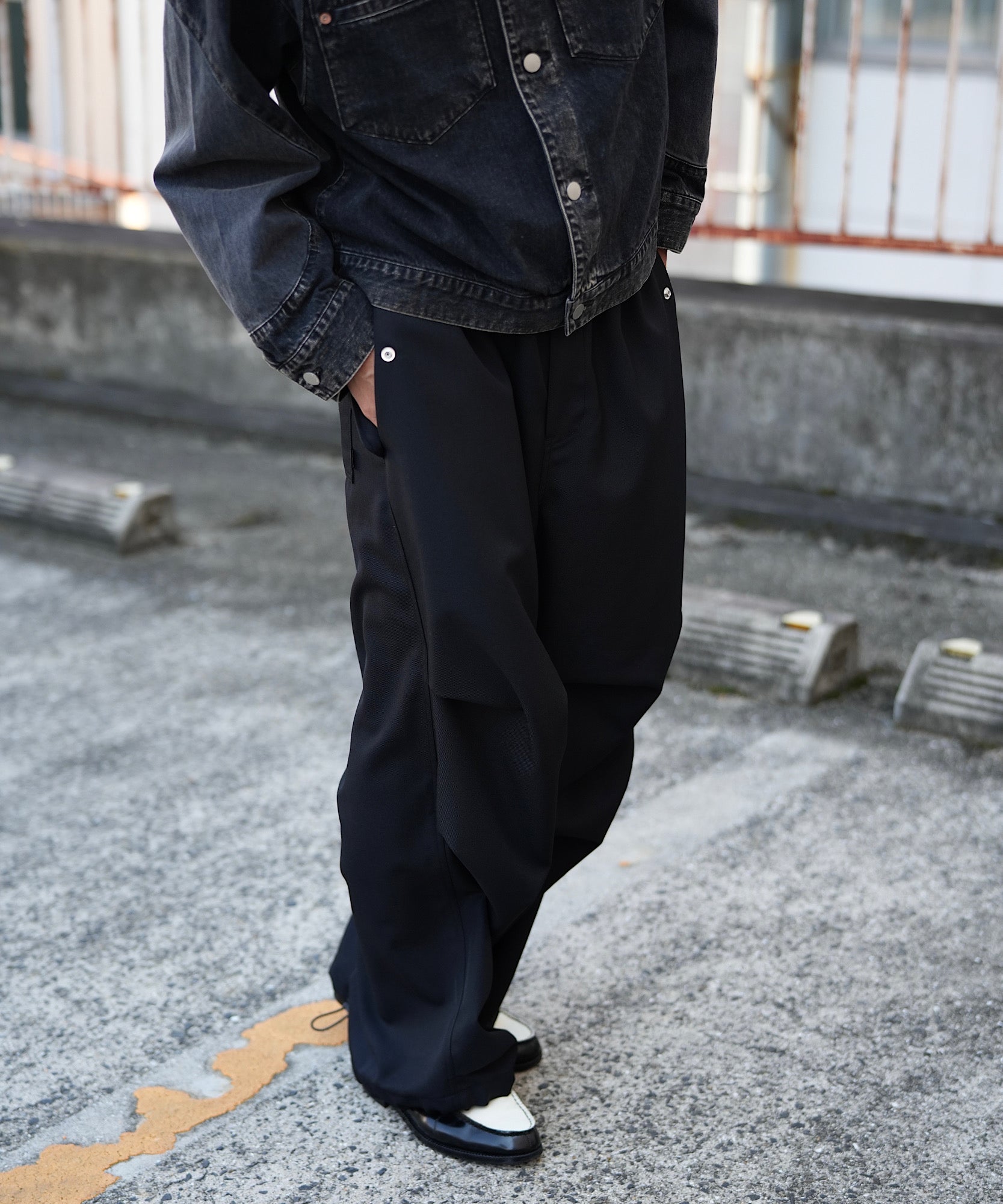 LOOSE PARACHUTE PANTS "GRAY"