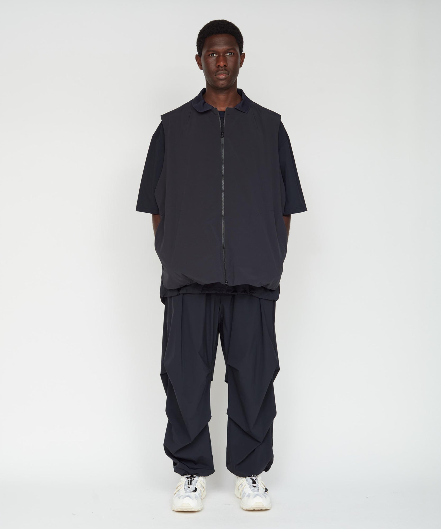 ジッパーベスト "BLACK"