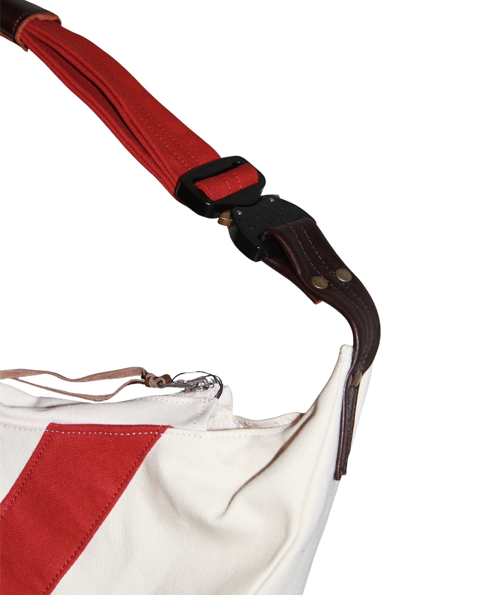 3D cutting messenger bag "RED"