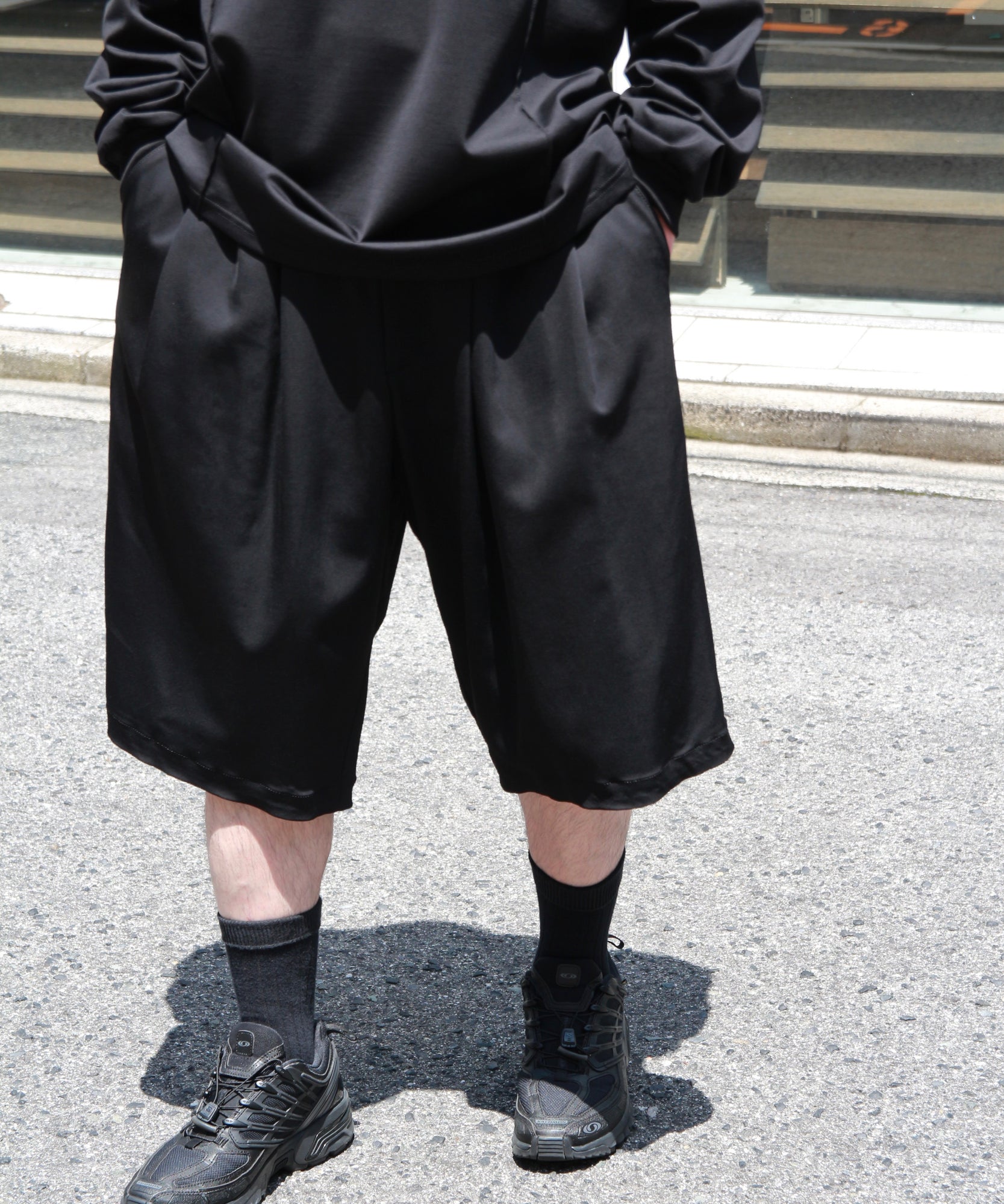 Wide Baggy Twill Short Pants "BLACK"