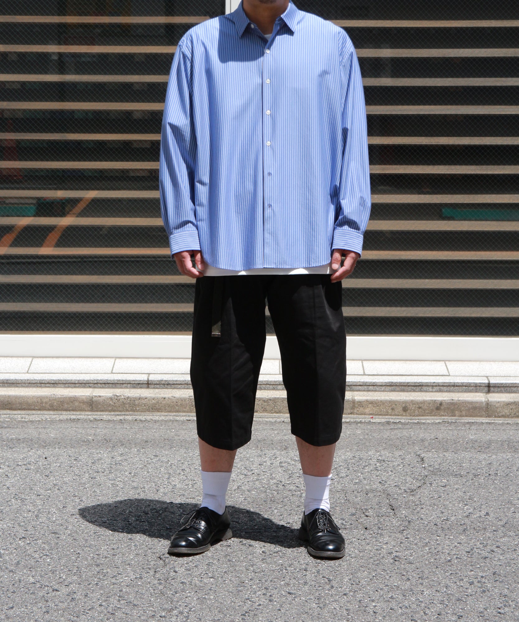 THREE QUARTER CHINOS 2TUCK TROUSERS "BLACK"