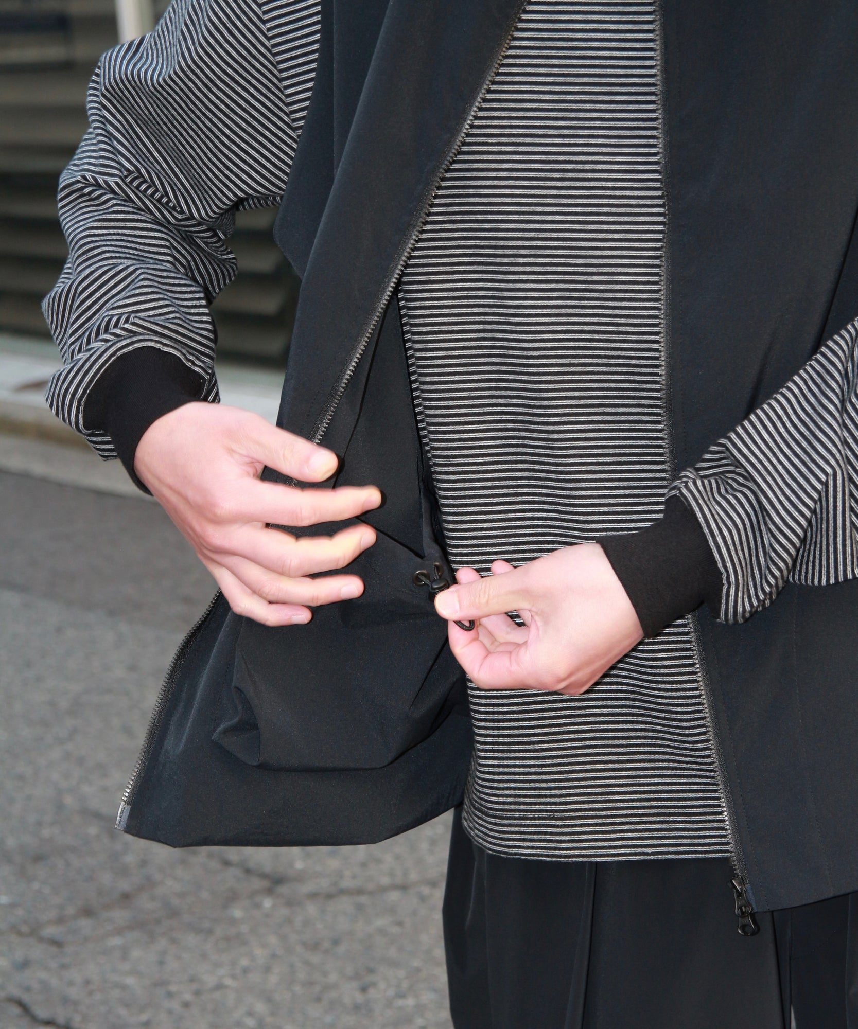 ジッパーベスト "BLACK"