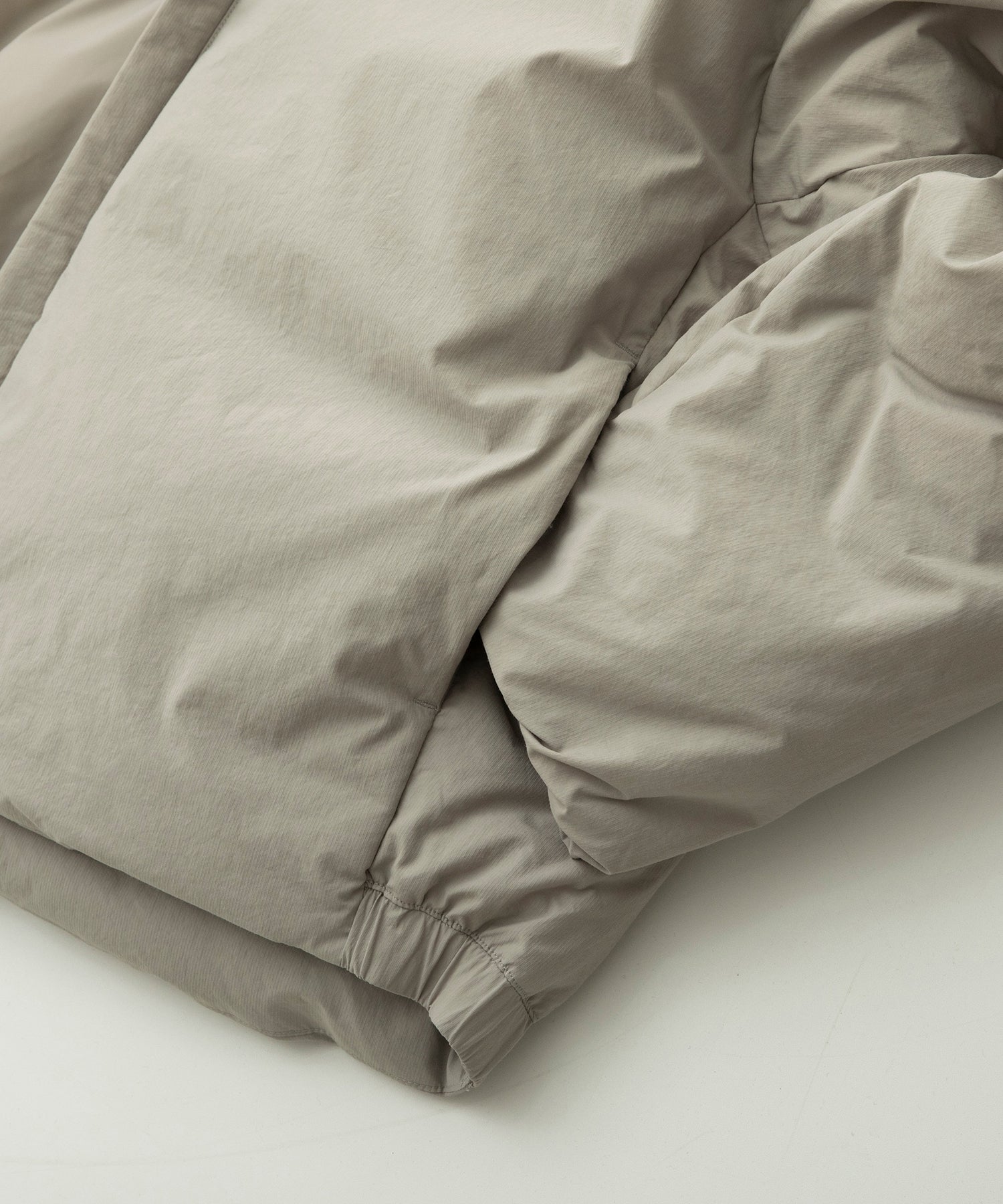 Snowman Down Jacket "Khaki Gray"