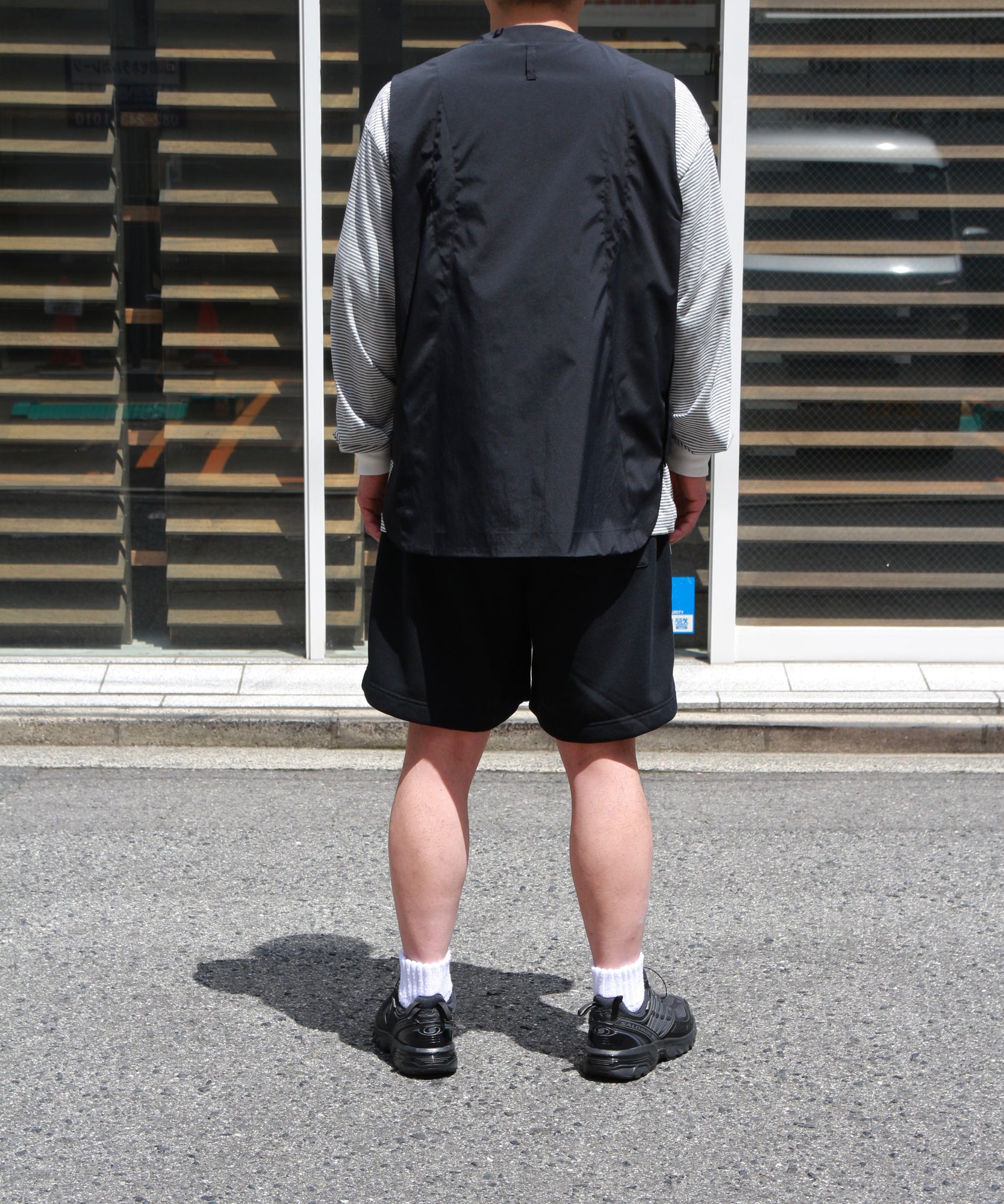 ジッパーベスト "BLACK"