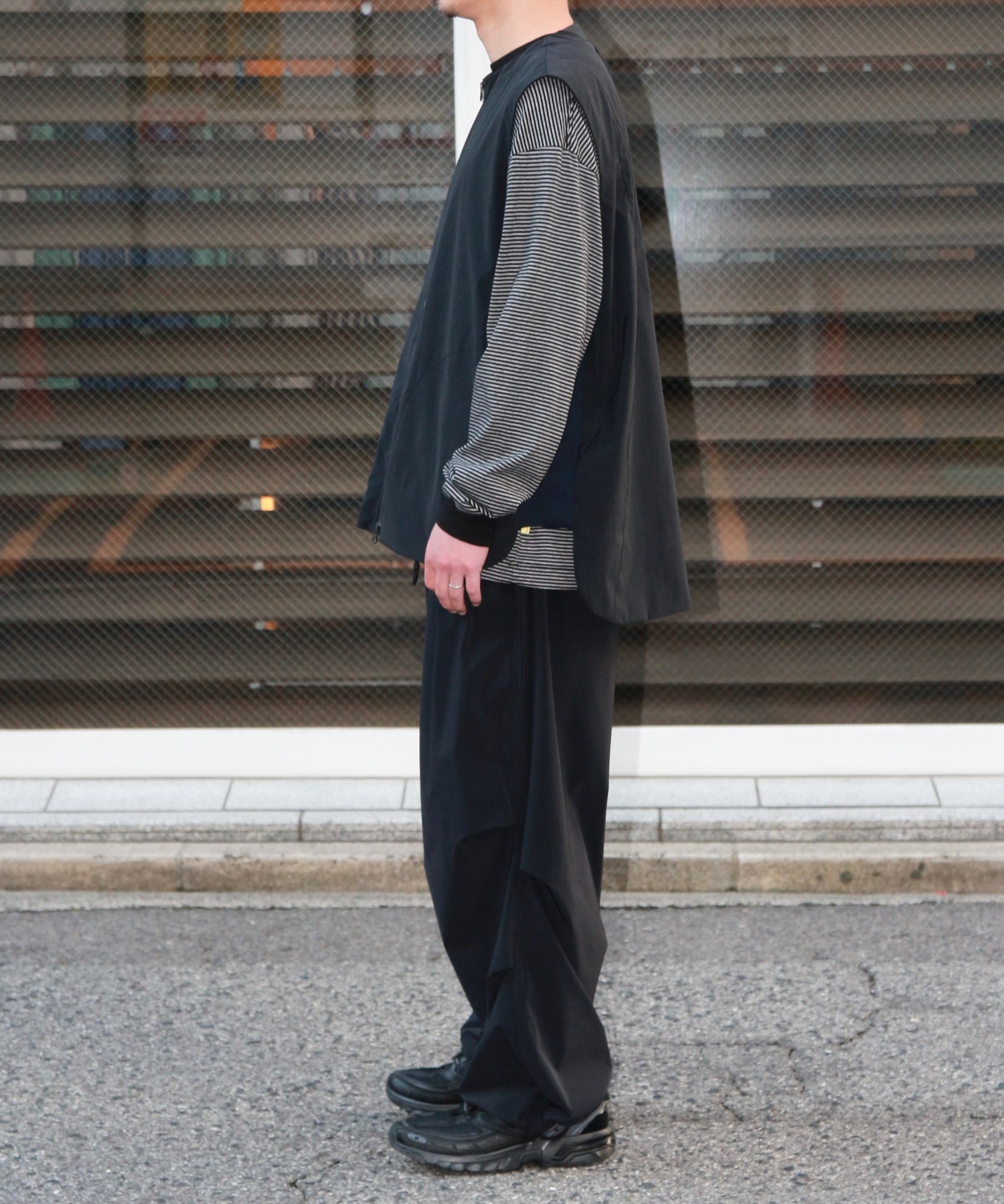 ジッパーベスト "BLACK"