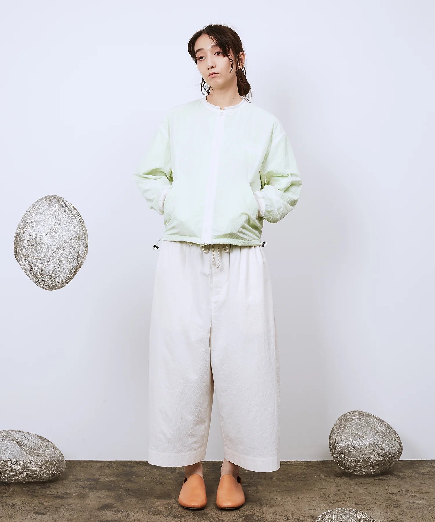 Dulcamara ドゥルカマラ パンツ シャツ地 ワイド アンクル丈 生成り 通販 正規取扱店 INPUT 広島