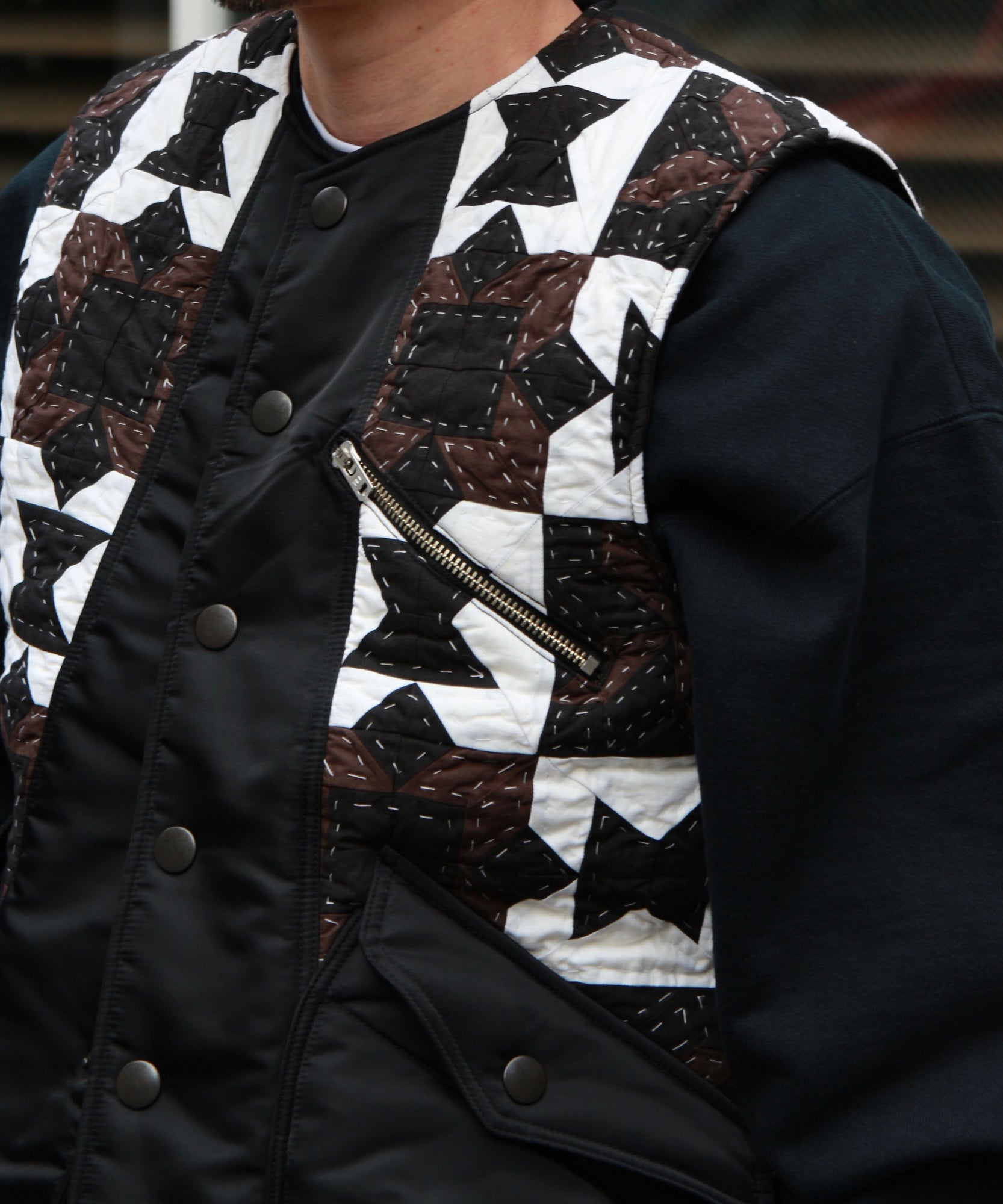 Hand patchwork quilted vest "Black"