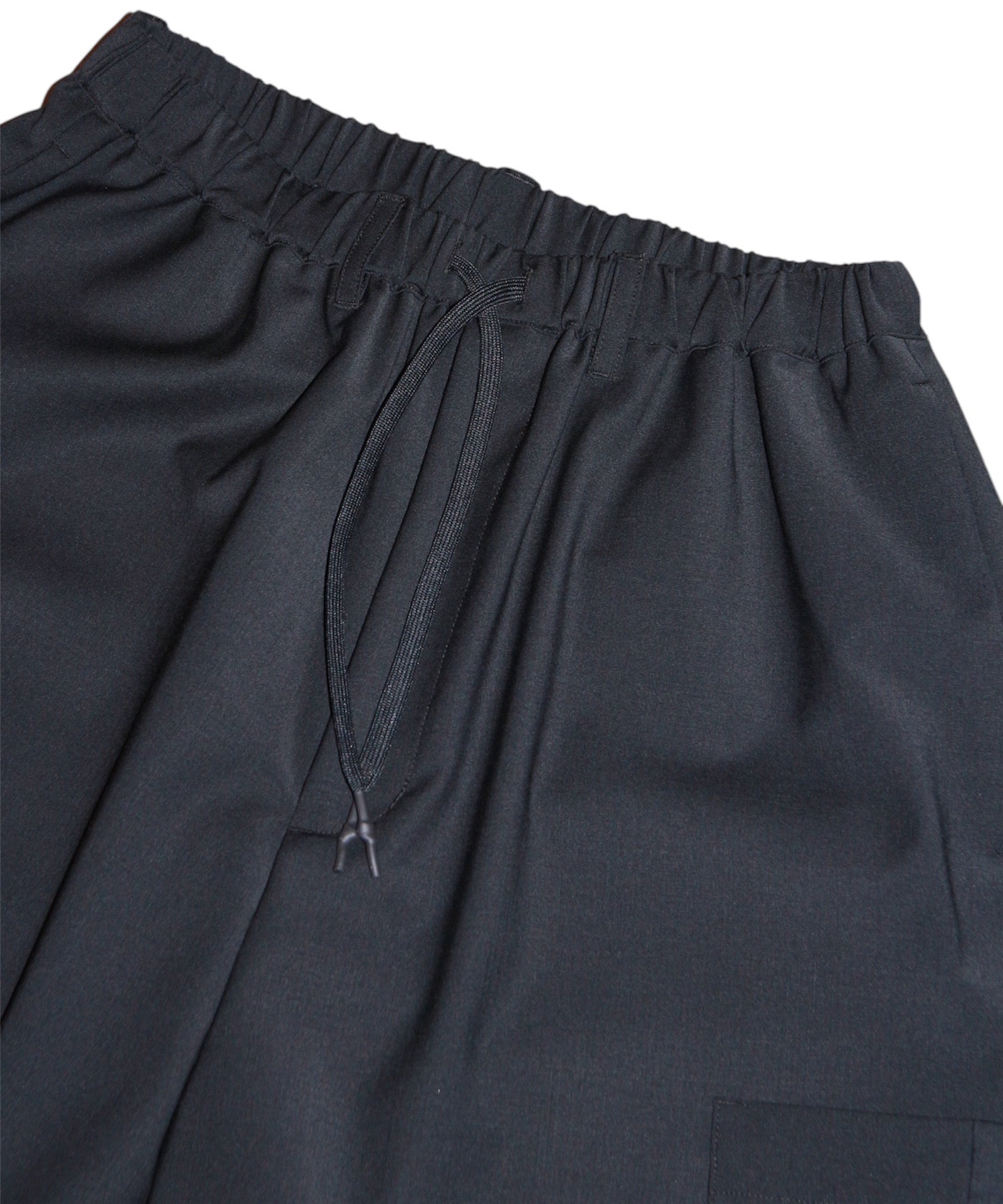 SU スー パンツ ショートパンツ カーゴショーツ ブラック 通販 正規取扱店  INPUT 広島 