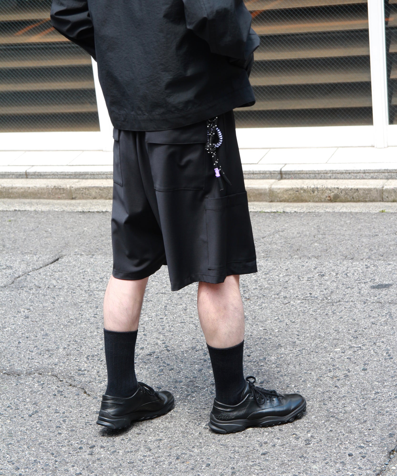 Side Pocket Wool Short Pants "BLACK"