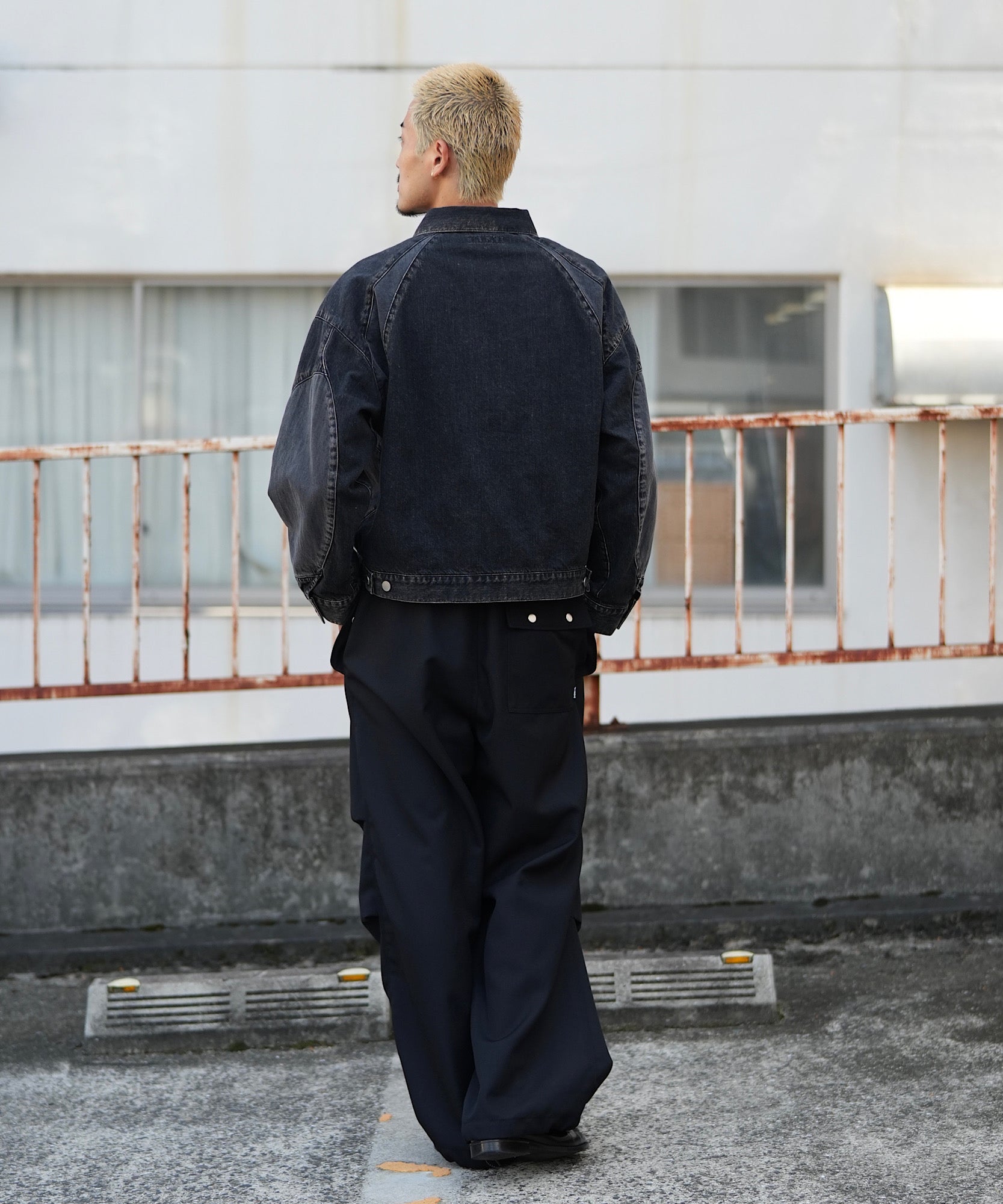 2TONE DENIM JACKET "BLACK"