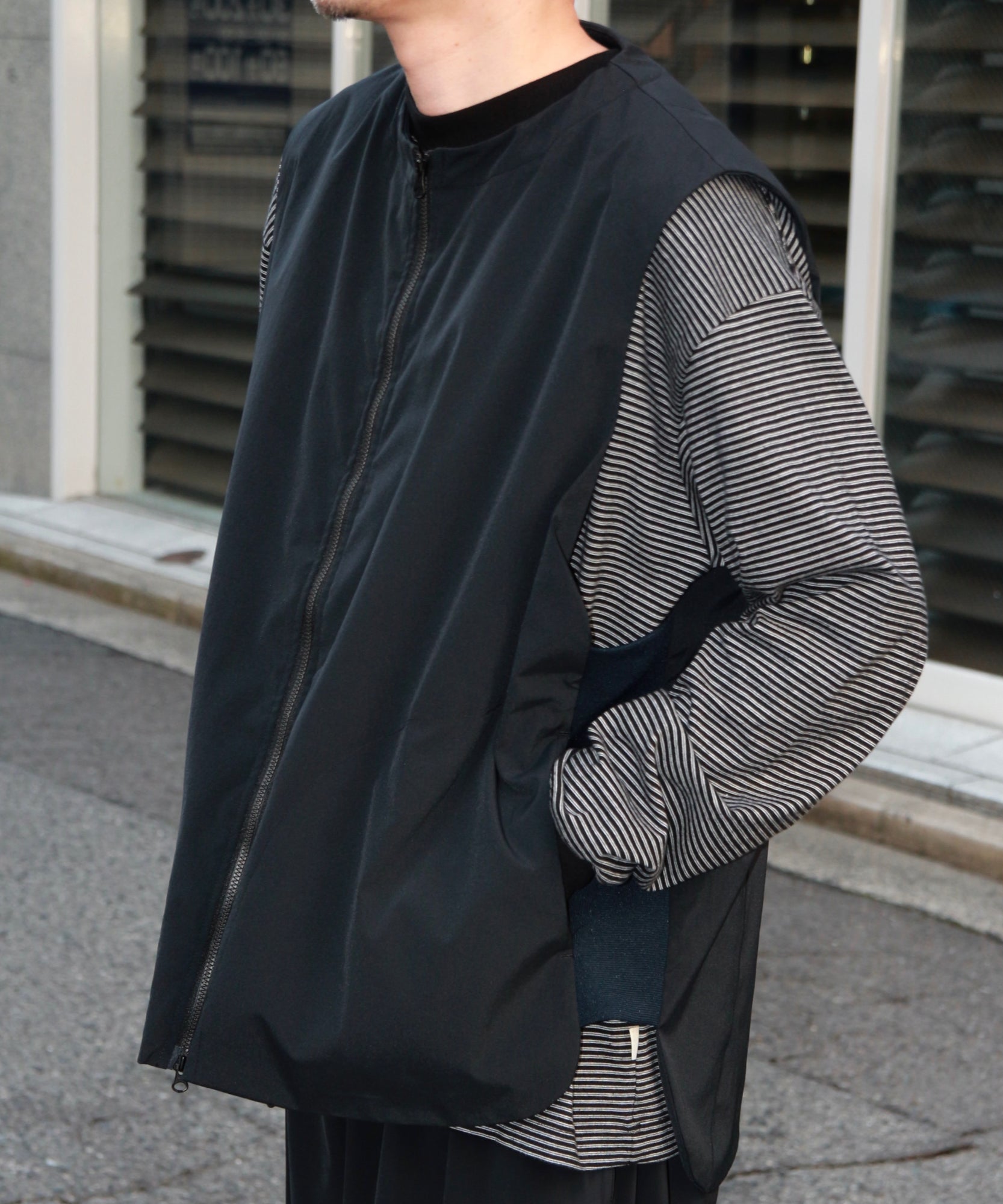 ジッパーベスト "BLACK"