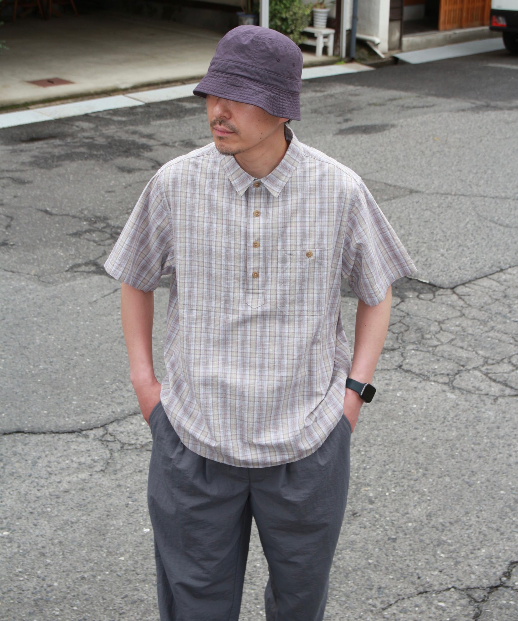 Panel Hat "RAISIN"